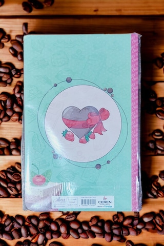 12,5x19,5 Cm 112 Sayfa Çizgili Kokulu Defter Karton Kapak Krem Renk Kağıt 3