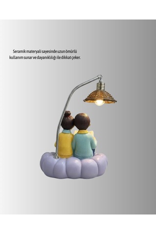 Kitap Okuyan Çift Figürlü Gece Lambası Romantik Dekoratif Masa Lambası Çr