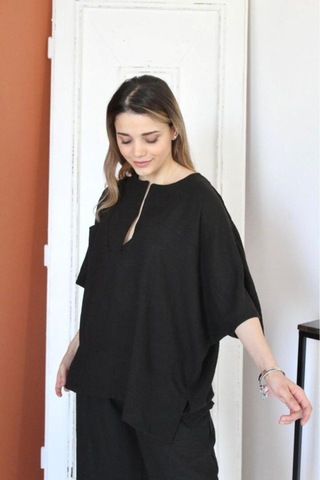 Butik İstanbul Siyah V Yaka Takım