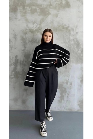 Çizgili İspanyol Kol Triko Boğazlı Kazak Siyah Elf Siyah