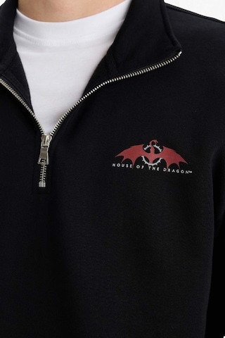 Defacto House Of The Dragon Boxy Fit Dik Yaka Fermuarlı Sırt Baskılı Sweatshirt E9338ax25aubk81 Siyah