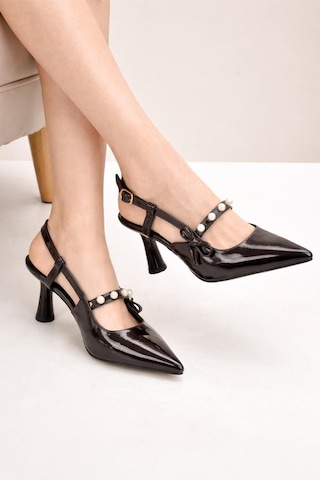Modaonn Kadın Sivri Burun İnci Detaylı Slingback İnce Topuk Rugan Ayakkabı Kahverengi
