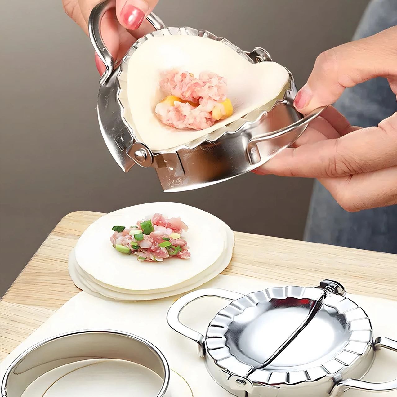 Yaleker 304 Gıda Grubu Paslanmaz Çelik Manti Kalıbı - Yemek Güvenliği Standartları Uygun Gümüş