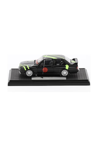1:24 Ölçek Sesli Işıklı 4 Kapısı Kaput Ve Bagajı Açılan Stantlı Model Araç E30 Siyah