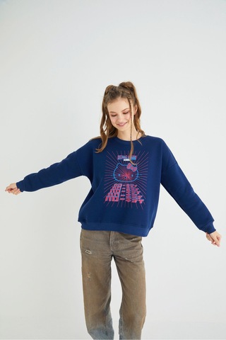 Hello Kitty Lisanslı Baskılı Kalın Lacivert Sweatshirt Renkli