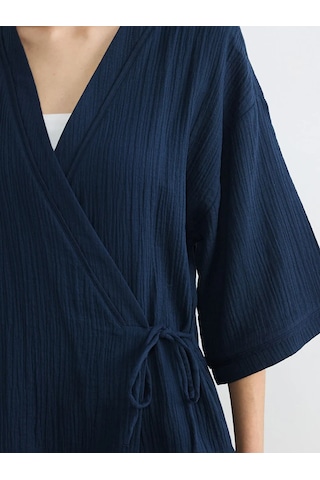 Lc Waikiki Lacivert Kruvaze Yaka Dokulu Kadın Kimono