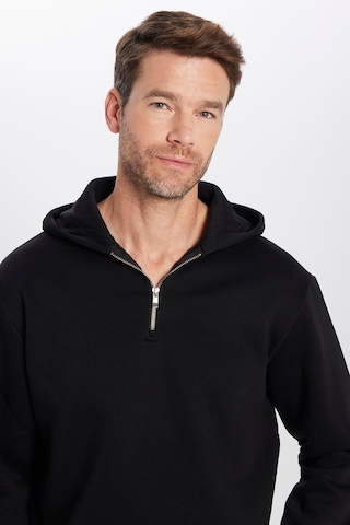 Tudors Unisex Relax Fit Rahat Kesim Pamuklu İçi Polarlı Yarım Fermuarlı Siyah Kapüşonlu Sweatshirt-32459 Siyah