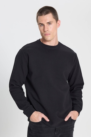Wrangler Regular Fit Normal Kesim Bisiklet Yaka %100 Pamuk Siyah Sweatshirt W242501001 Siyah