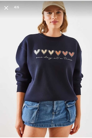 Kozia Outdoors Malkoçbey 6kalp Baskılı Oversize Unisex O Yaka Swaetşhirt Lacivert Lacivert Kozia Outdoors Malkoçbey 6kalp Baskılı Oversize Unisex O Yaka Swaetşhirt Lacivert Lacivert