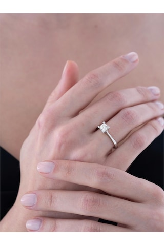 0,50 Karat Hrd Sertifikalı Tektaş Pırlanta Yüzük-814