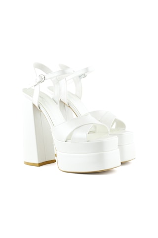 Erkan Saçmacı Whitney İnci Beyaz Sedef Önü Arkası Açık Çift Platformlu Bantlı Abiye Gelin Ayakkabısı