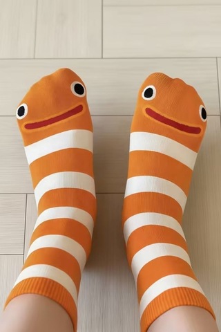 Hitit Socks 4 Çift Sevimli Yılan Balığı Desenli Ve Çizgili Uz... Çok Renkli