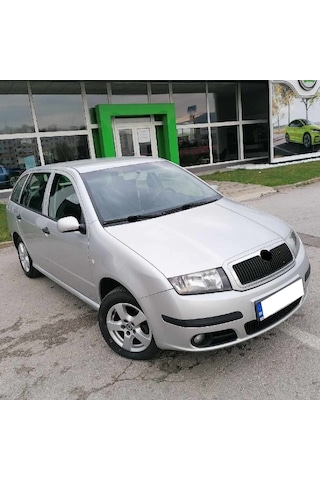 Skoda Fabia 1 2000-08 Sağ Ön Far Lambası İçi Siyah Tip 6y1941016p