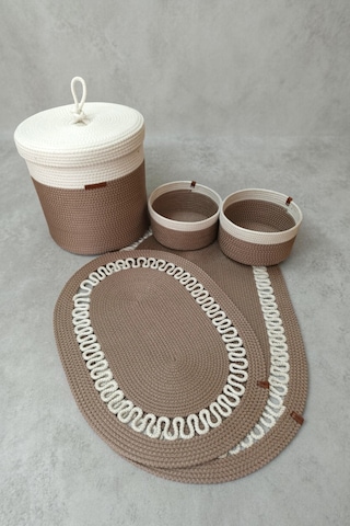 El Yapımı Dekoratif Örgülü Model 5'li Banyo Seti 2 Li Paspas 50x80 Cm Ve 40x60 Cm + Sepetler 18x18 Cm & Çamaşır Sepeti 35x33 Cm Vizon El Yapımı Dekoratif Örgülü Model 5'li Banyo Seti 2 Li Paspas 50x80 Cm Ve 40x60 Cm + Sepetler 18x18 Cm & Çamaşır Sepeti 35x33 Cm Vizon