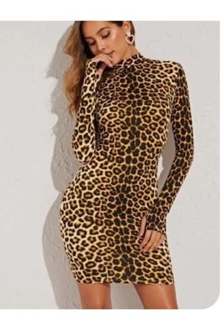 Leopar Ipek Kadife Yarım Balıkçı Yaka Bodycon Elbise Leopar