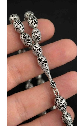 925 Ayar Oval Kesim 3 Kamçılı Püskül Orta Boy İstiridye Desenli Otantik Gümüş Tesbih Rzt10025 Gümüş  - Siyah