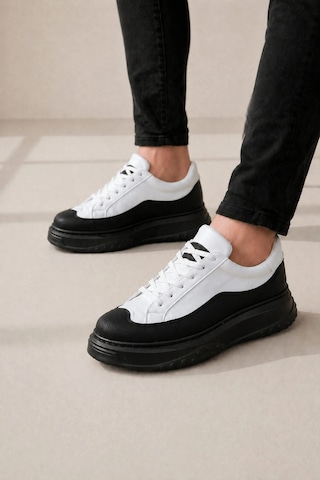 Mevese Ventoy Erkek Bağcıklı Cilt Günlük Sneaker Ayakkabı Beyaz Siyah