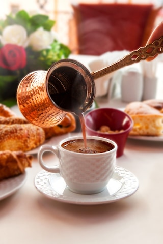 Elrayik Orta Kavrulmuş Türk Kahvesi Kakuleli 180 G