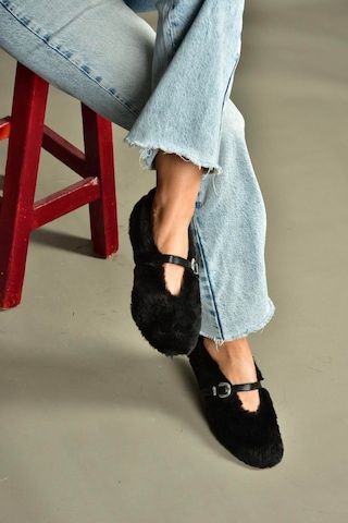Fox Shoes V820105504 Siyah Peluş Günlük Düz Kadın Babet Siyah