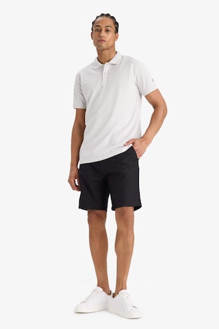 DeFactoFit Standart Fit Sporcu Kısa Paça Dokuma Şort E4137AX25SMBK81