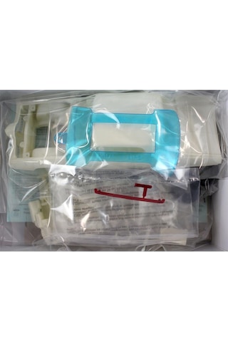 Amt 920 1/25 1971 Ford Thunderbird Araba Demonte Plastik Maketi