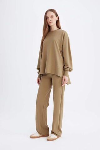 Defacto Wide Leg Geniş Bol Paça Basic Düz Sweatshirt Kumaş Eşofman Altı D4805AX24AUKH459 Haki