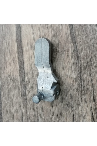 Seat Leon Toledo 1999-04 Bagaj Açma Kolu Kilidi Damağı 1m5827561e