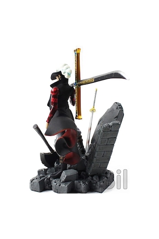 One Piece Anime Manga Aksiyon Figür 16 Cm X 20 Cm Dracule Mihawk