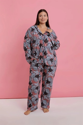 Kadın Büyük Beden Somon Yaprak Desenli Düğmeli Pijama Takımı Somon