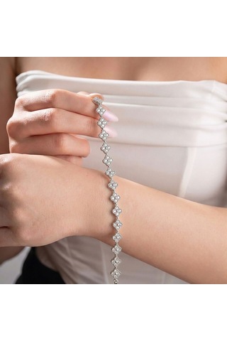 Premium Parlak Gümüş Renk 8 Mm Zirkon Taş Çiçek Model Kadın Bijuteri Bileklik 3183kbv6d4 18cm