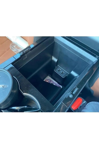 Chery Tiggo 8 Pro Kolçak Organizer 3 Bölme Avantgarde Modellere Uyumlu Değildir