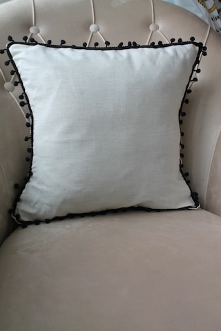 2 Adet Siyah Ponponlu Krem Kırlent Kılıfı 42x42cm