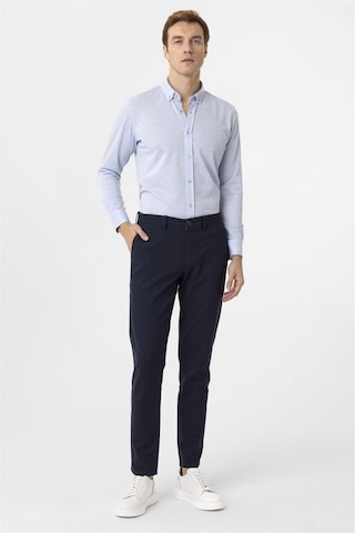 Süvari Saks Mavi Slim Fit Armürlü Düğmeli Yaka Gömlek