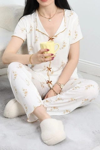 Seka Store Seka Viskon Pijama Takımı Beyazcamel - 70090.1952. Çok Renkli Seka Store Seka Viskon Pijama Takımı Beyazcamel - 70090.1952. Çok Renkli