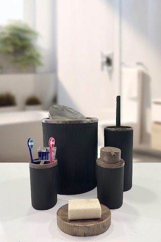 Biltaş Plastik Auaro 5 Parça Siyah Çizgili Kahverengi Akrilik Desenli Yuvarlak 5'li Banyo Seti Siyah