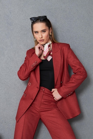 4 Düğmeli Kruvaze Yünefekt Takım Kırmızı Kırmızı