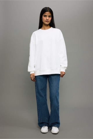 Defacto Oversize Geniş Kalıp Bisiklet Yaka Basic Düz Kalın Sweatshirt F9628ax25auer105 Ekru