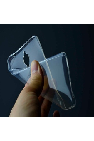 Xiaomi Mi 4 Kılıf Zore Şeffaf Ince Ve Esnek Süper Silikon Kılıf Renksiz