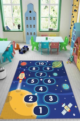 Lacivert Kaymaz Taban Uzay Temalı Seksekli Çocuk Halısı Kd96n11