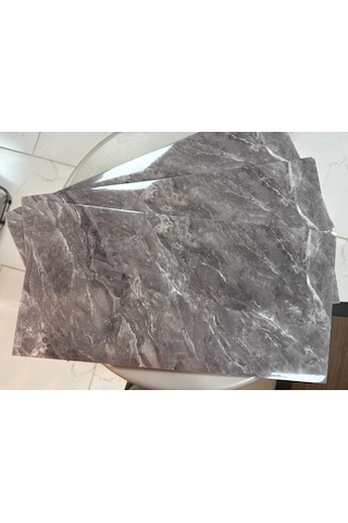 6 Adet Kendinden Yapışkanlı Dekoratif Esnek Köpük Beyaz Pvc Mermer Panel 60x30 0,18 M² Cm Mutfak Banyo Wc Gri