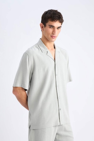 Defacto Relax Fit Polo Yaka Pamuklu Yazlık Kısa Kollu Gömlek D8875ax25smkh514 Haki