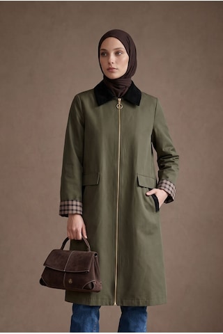 Armine Trend Fermuarlı Kontrast Yaka Cep Detaylı Uzun Kap 111 Cm Boy Haki 26kt511