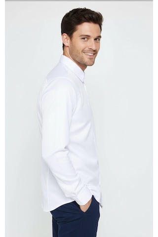 Yxc Trend Maker Slim Fit Uzun Kollu Kolay Ütü Teri Emen Nefes Alan Doku Kravatlık Dört Mevsim Erkek Gömlek Beyaz