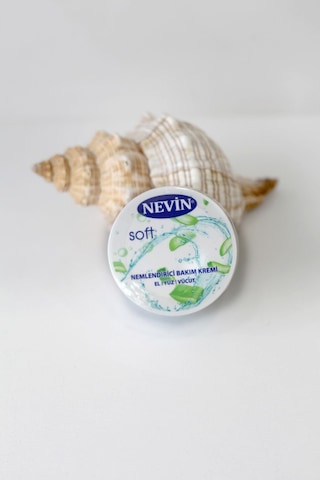 Nevin Soft Nemlendirici Bakım Kremi 100 ML