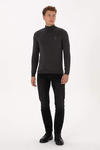 U.S. Polo Assn. Erkek Siyah Slim Fit Jean Pantolon 50316557-DN0027