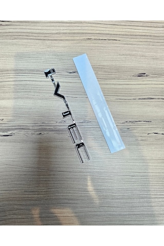 İ-vtec İthal Metal Bagaj Yazısı Krom Zemin Siyah Yazı 13cm-1,5cm Krom Siyah Etiket