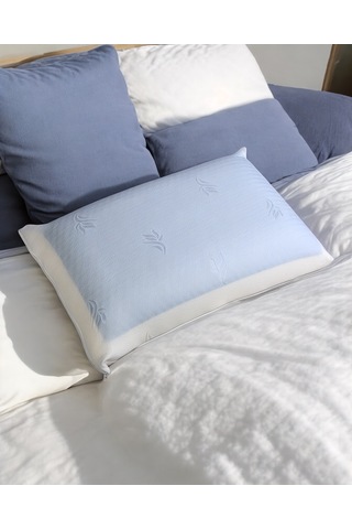 Klimalı, Soğutucu Jelli Ortopedik %100 Visco Yastık Yıkanabilir Kılıf Çantalı 60x40x15cm Beyaz