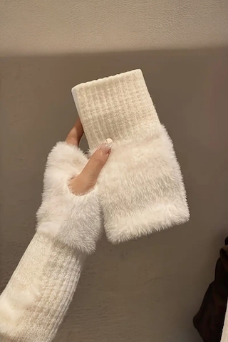 Kadın 1 Çift Kışlık Parmaksız Termal Esnek Polarlı Peluş Eldiven Beyaz