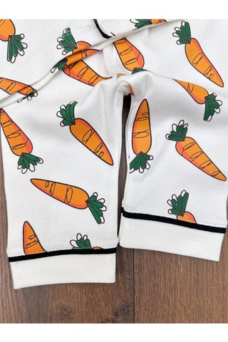 Havuç Desenli Pijama Takımı 4bb2 Beyaz