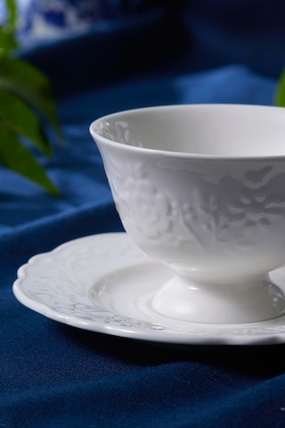 Karaca Beatrice Çay Fincanı Ve Tabağı 200 Ml Beyaz